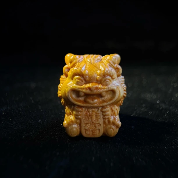 崖柏木雕貔貅暴富手把摆件（多样性发货）