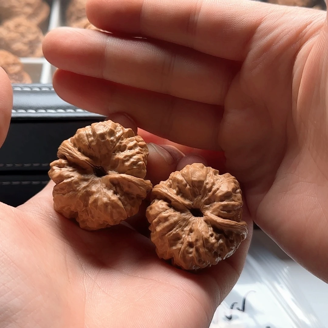 核桃把件延庆蛤蟆