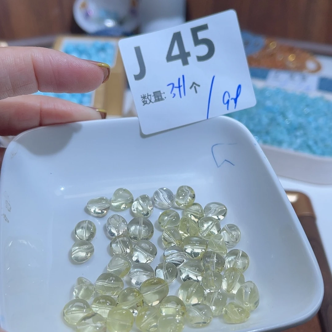 水晶珠宝半成品未镶嵌H45。