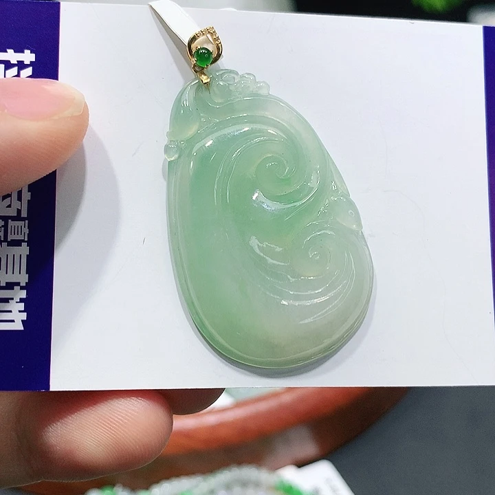 翡翠未镶嵌颈饰缅甸天然翡翠