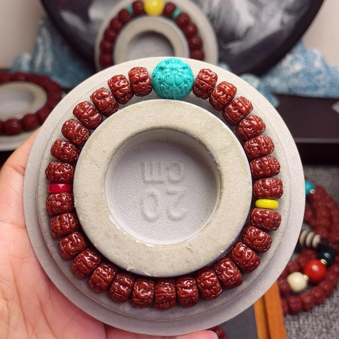 雪***间吊坠金刚菩提藏式直切一代龙
