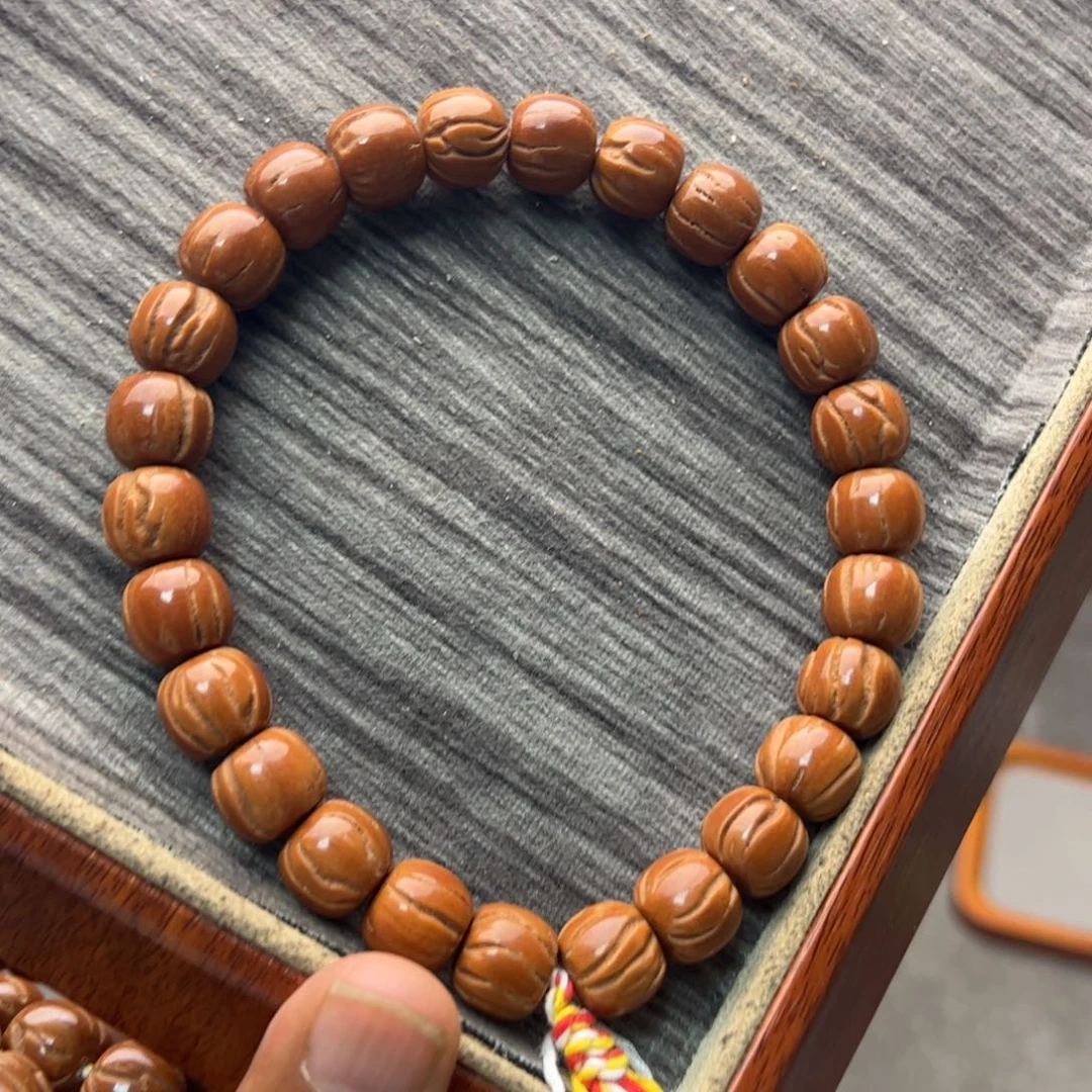 桃核手串//////////3