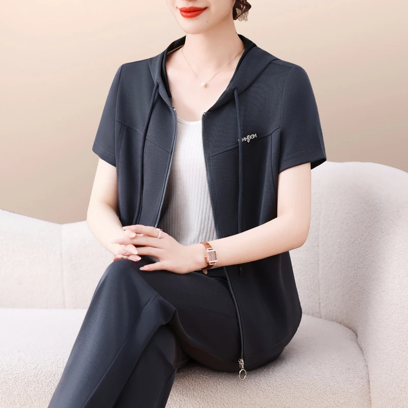 卫衣运动套装女春秋2025新款洋气妈妈时尚短袖长裤休闲跑步两件套