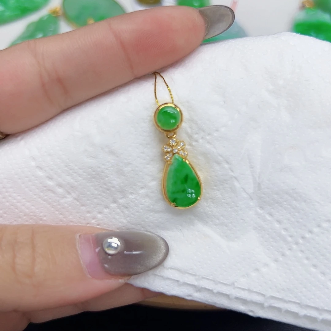 翡翠颈饰银S925镶嵌天然Ａ货翡翠