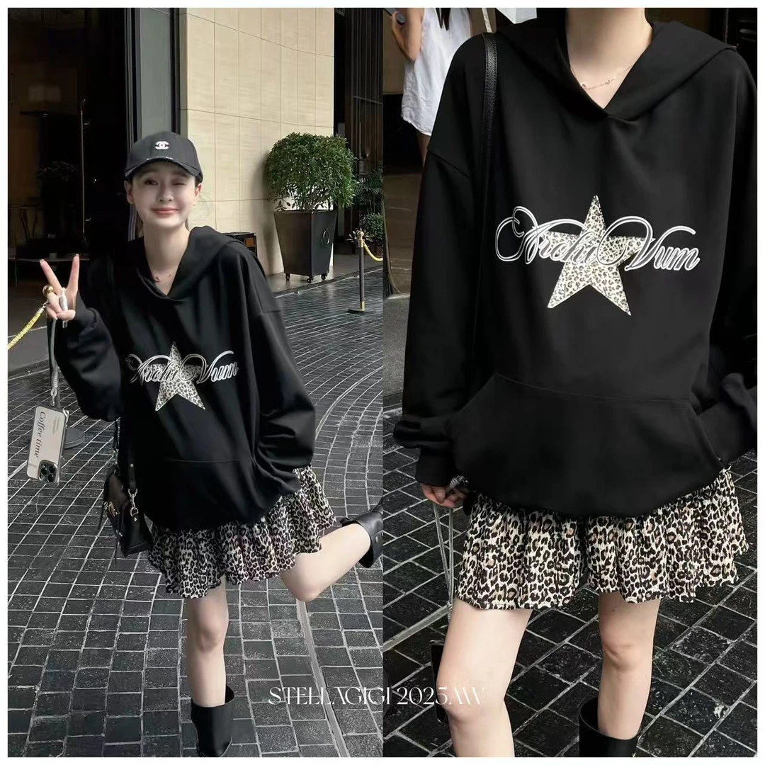 SG / 郭幂幂 AW 极简松弛感 豹纹星星连帽套头卫衣WY-20251663