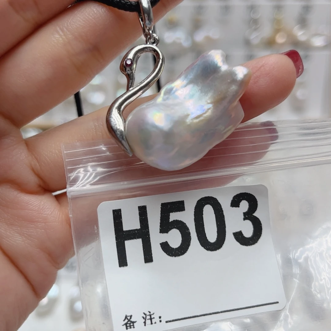 未镶嵌淡水珍珠颈饰
