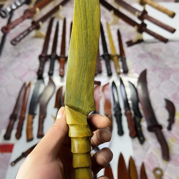 不***刀树脂制品30公分绿檀木料