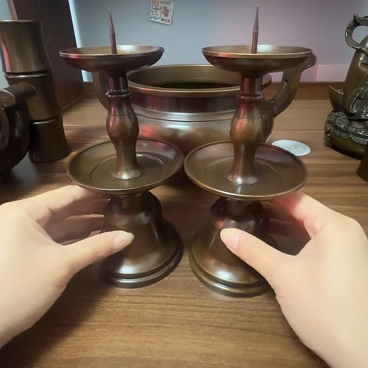 无***烛台。