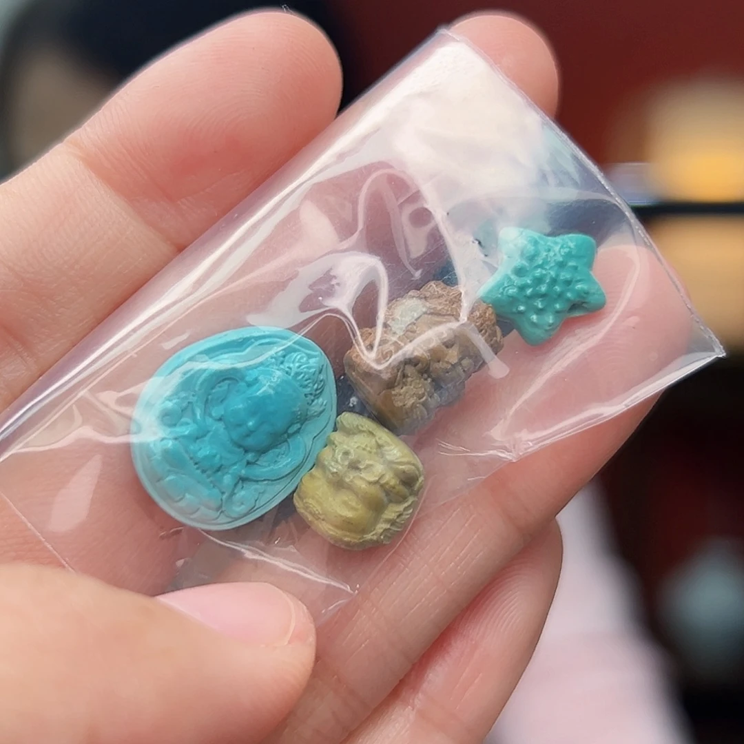 未镶嵌绿松石珠宝奇石