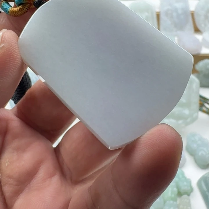 翡翠未镶嵌颈饰天然缅甸A货翡翠