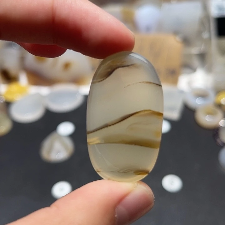 玛瑙/玉髓颈饰未镶嵌