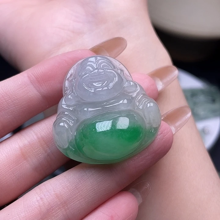 颈饰未镶嵌翡翠吊坠