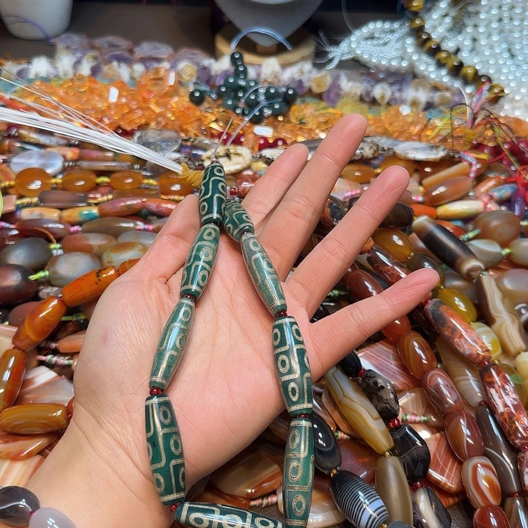 玛瑙/玉髓合金珠宝半成品绿九眼天珠一条