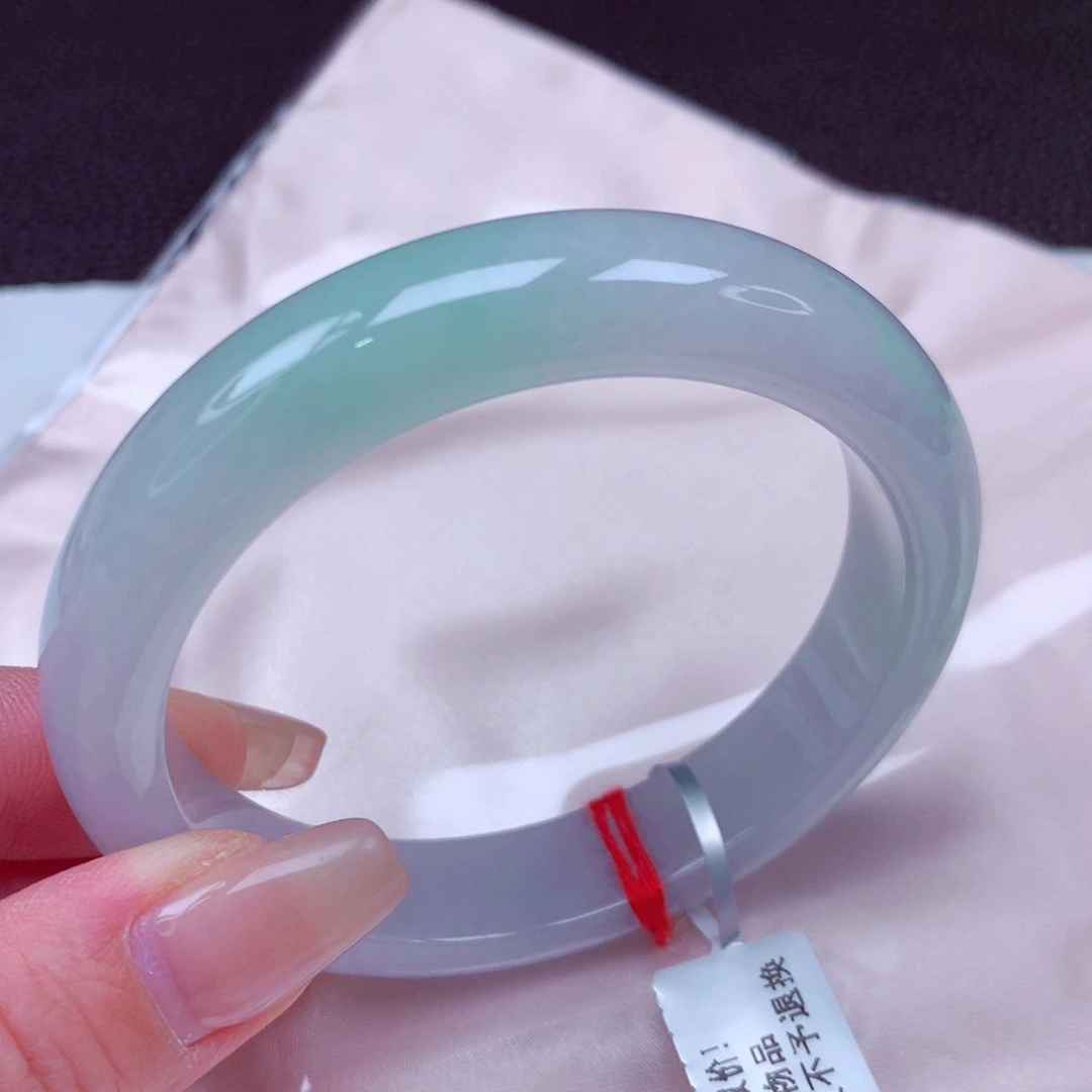 翡翠未镶嵌手镯手镯