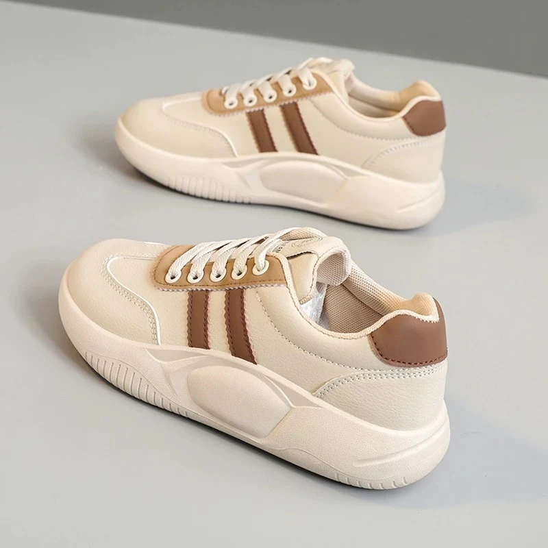 秋冬新款【女生板鞋】休闲百搭皮面厚底板鞋XQ562