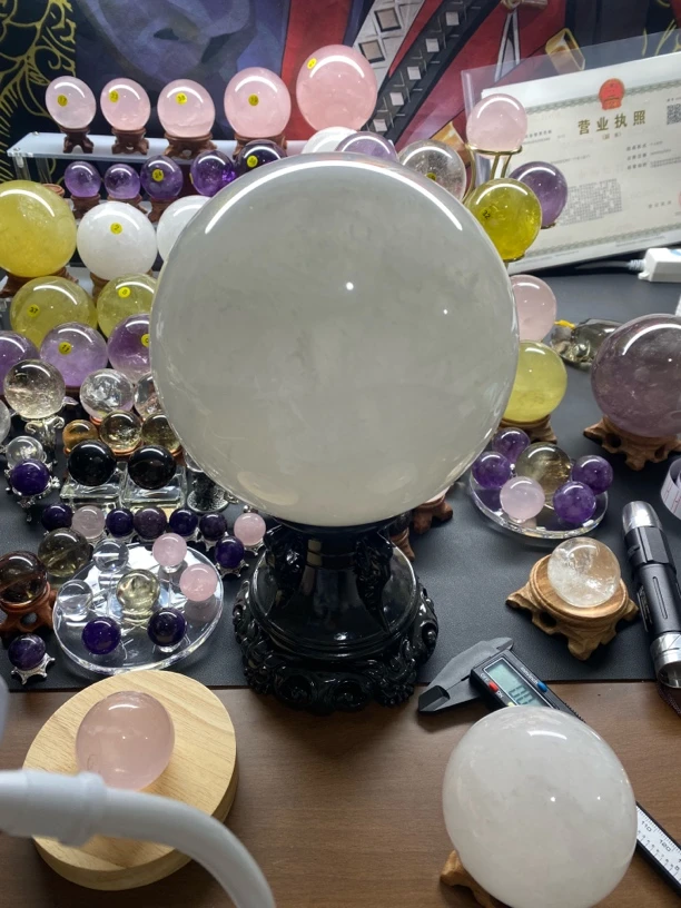 天然白水晶球卡15.7左右A015