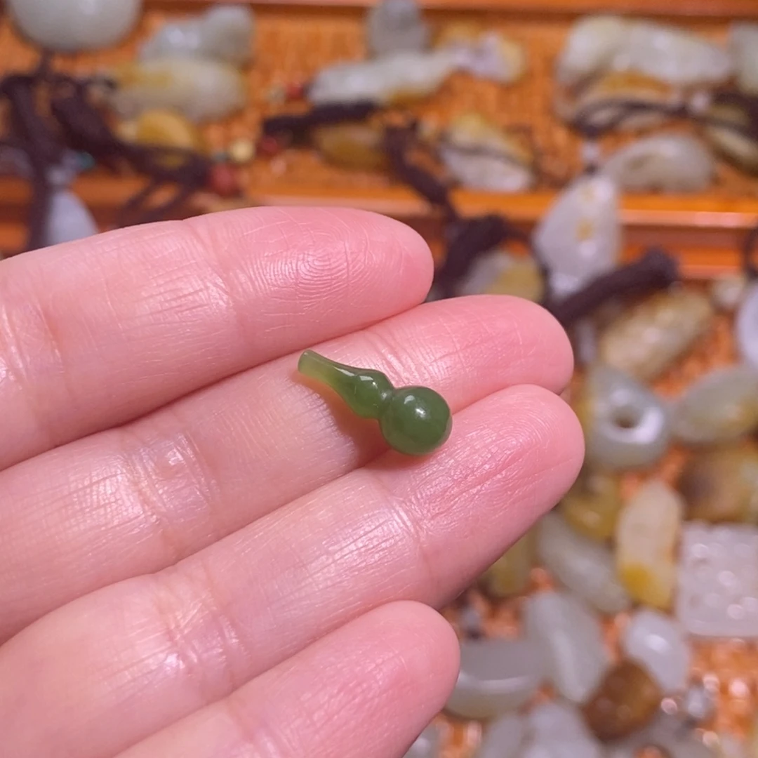 和田玉颈饰未镶嵌囡**我