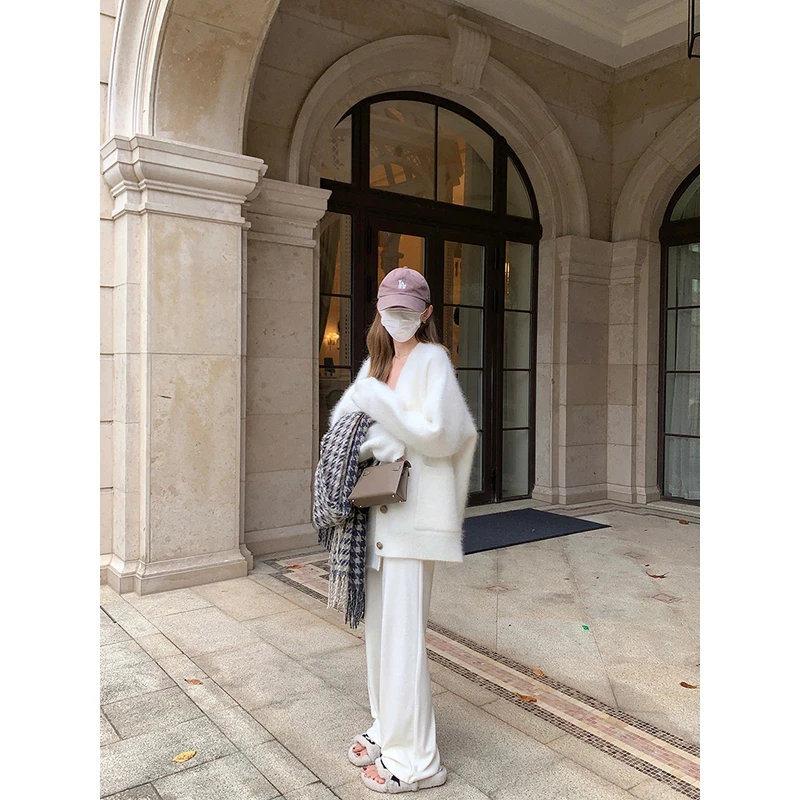 大小姐77 秋冬刚需 软糯好搭显瘦显腿长秋冬宽松阔腿裤拖地裤长裤