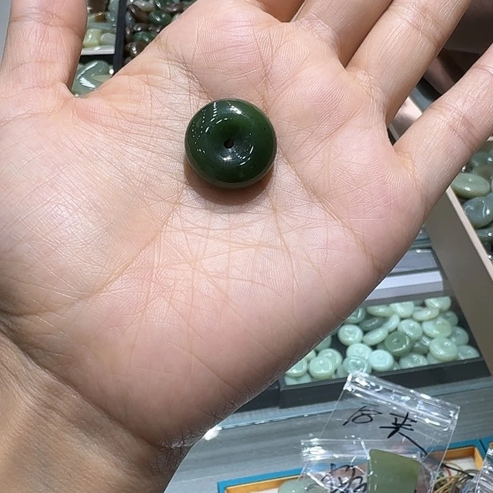 和田玉（糖玉）未镶嵌手链