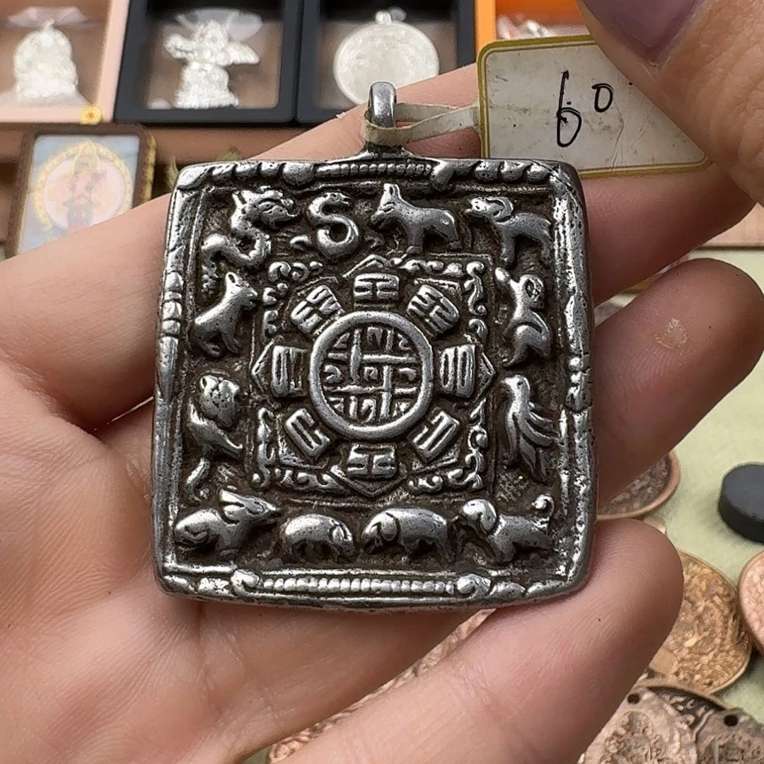 岚***。合金类东西真好看真好看