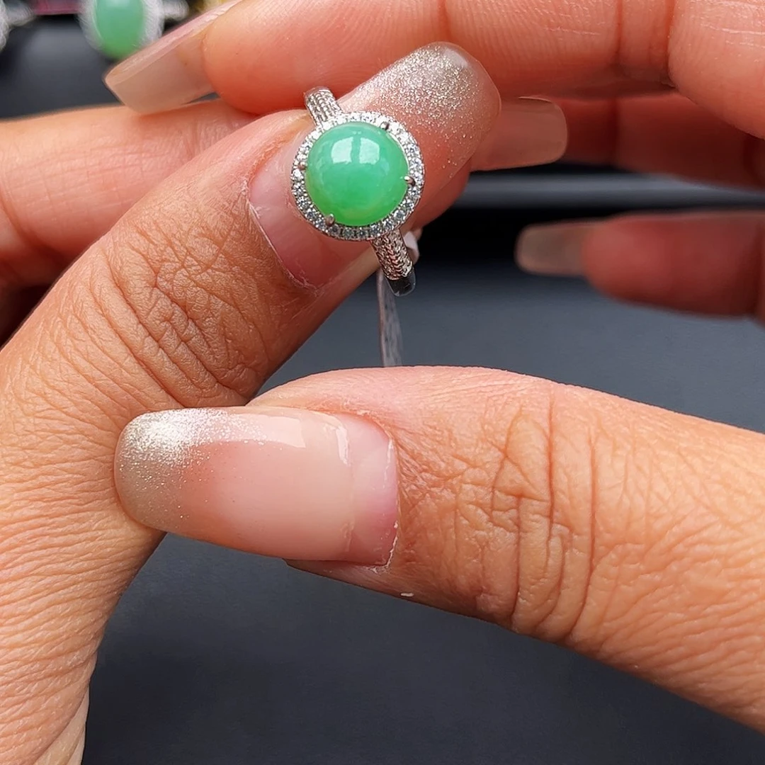 翡翠戒指银S925镶嵌缅甸天然A货翡翠戒指