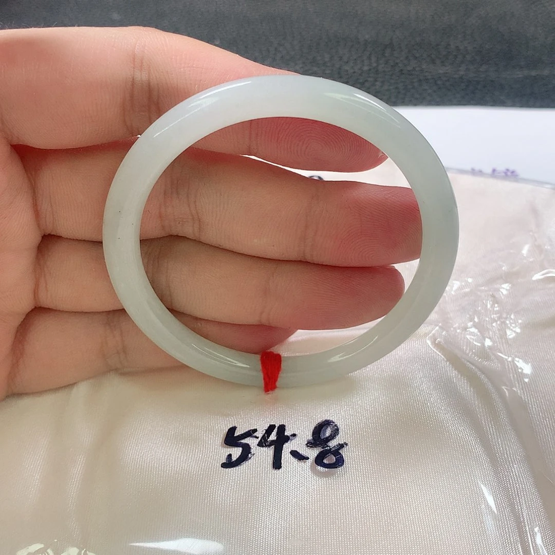 未镶嵌手镯（圆镯）翡翠320号