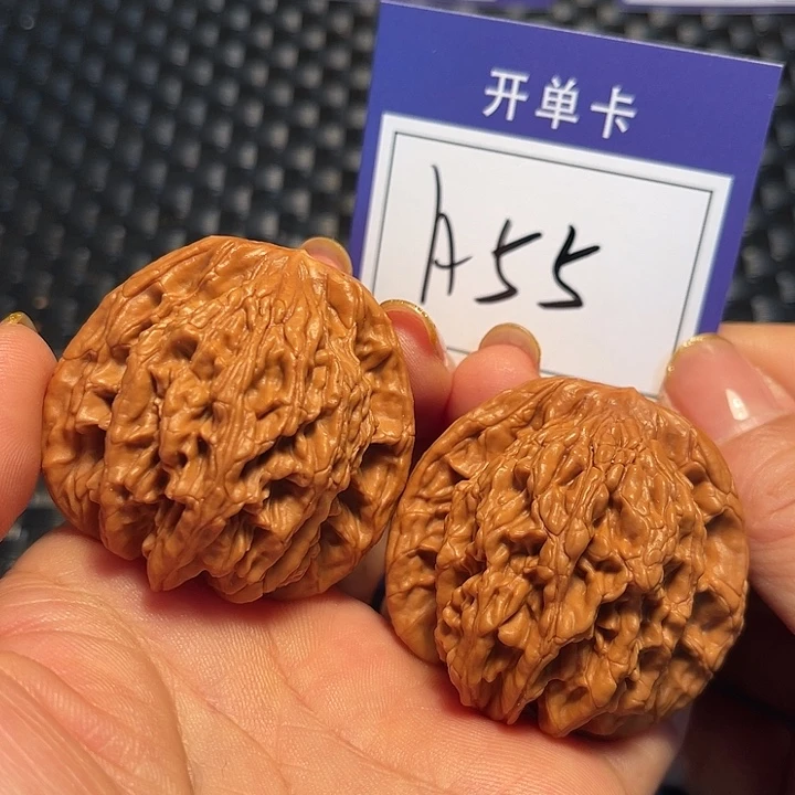 桃核把件44虎头A55
