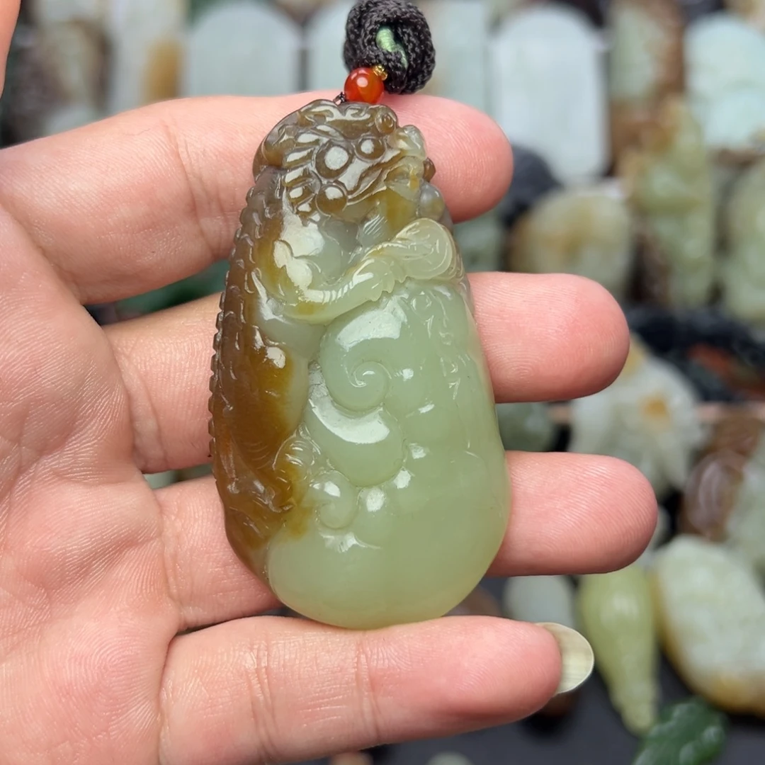 和田玉未镶嵌挂件