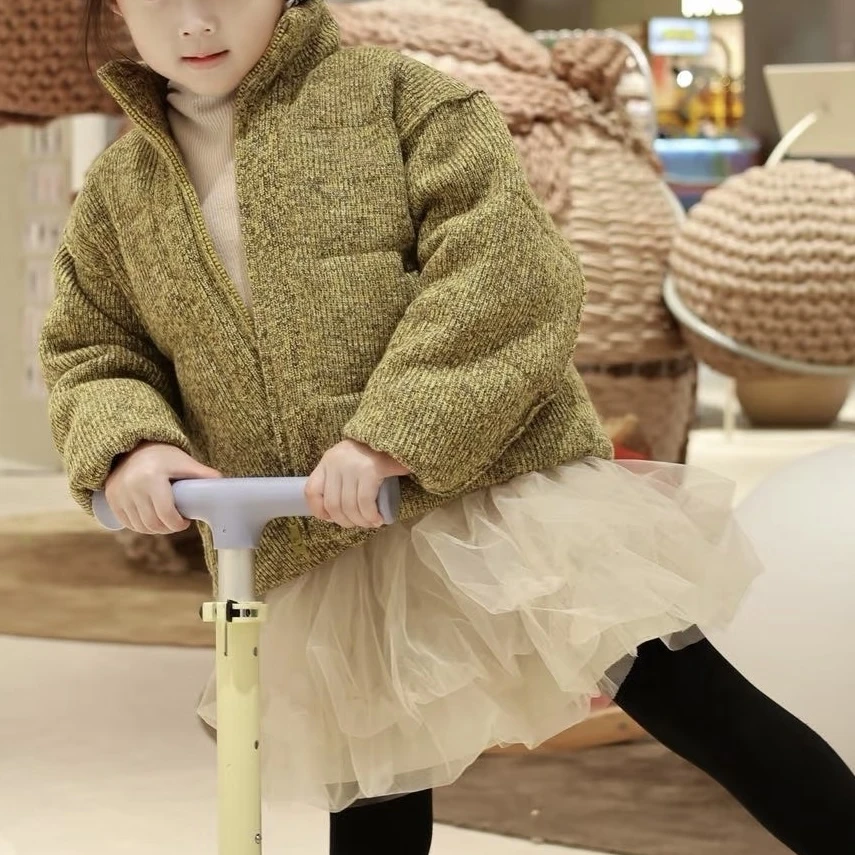 小江家 男女童走秀款立领保暖舒适90白鸭绒羽绒服