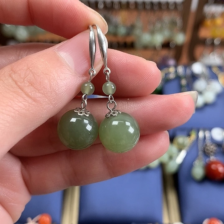 和田玉银S925镶嵌耳饰12左右晴水绿