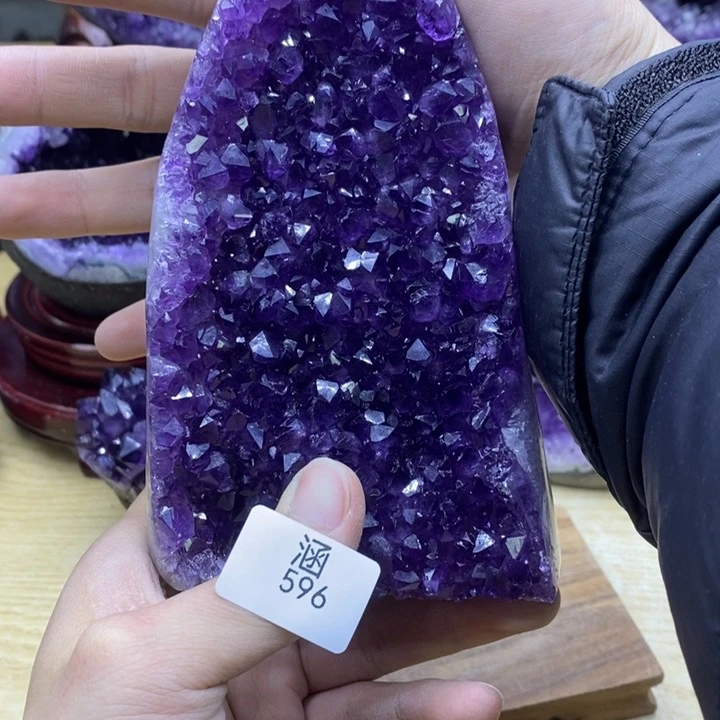 水晶大型摆件（非配饰）未镶嵌