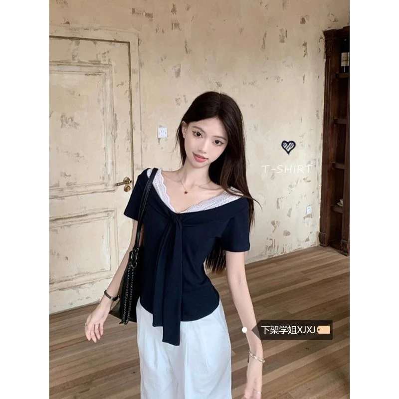 v领蕾丝拼接绑带短袖T恤女夏季2025新款小众正肩撞色修身显瘦上衣