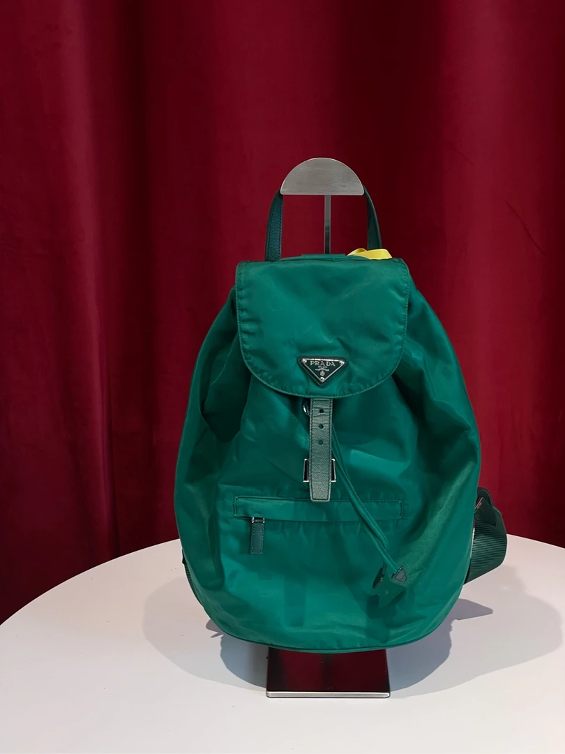 Prada/普拉达 双肩包 绿色双肩包 jm6817/2504