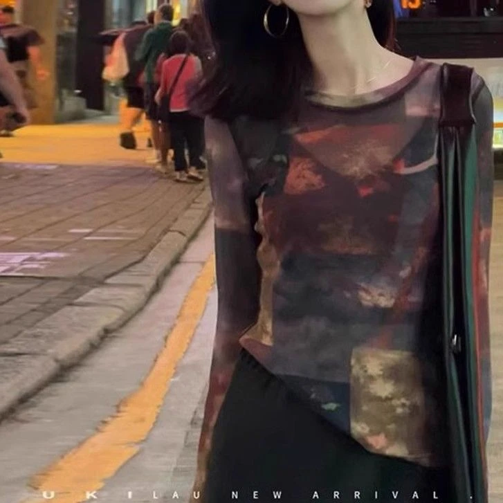 复古晕染印花网纱防晒罩衫长袖T恤女夏正肩体恤打底修身辣妹上衣