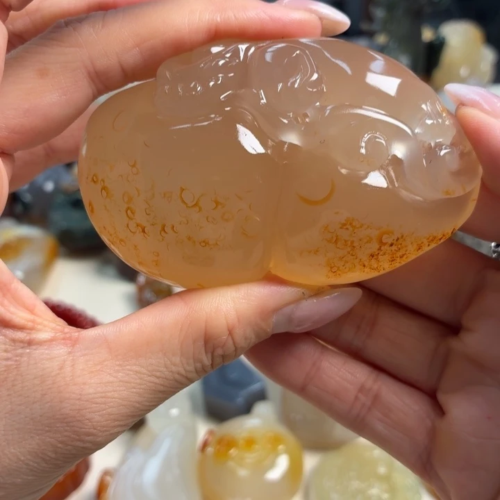 未镶嵌颈饰玛瑙/玉髓