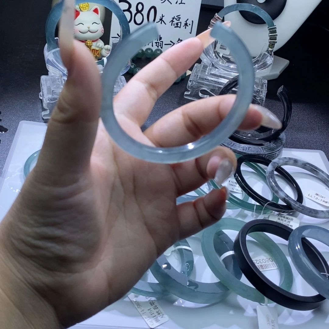 定制翡翠未镶嵌成品买断冰天空蓝开口