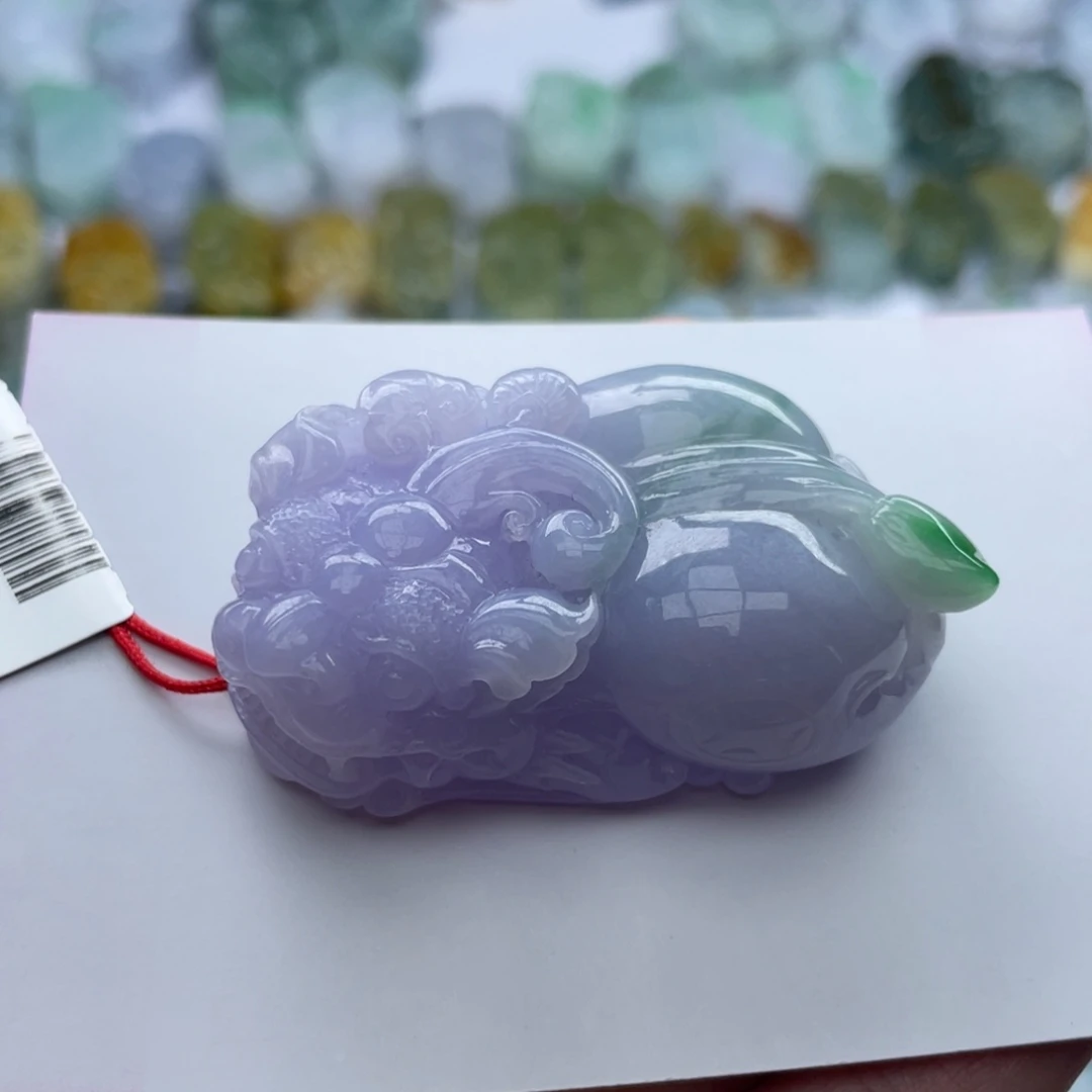 翡翠颈饰未镶嵌依*诺貔貅