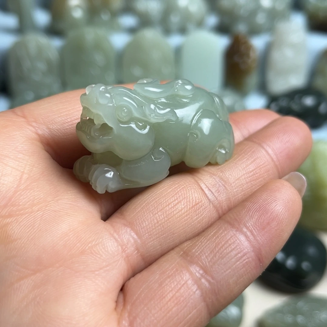 天***品和田玉未镶嵌挂件