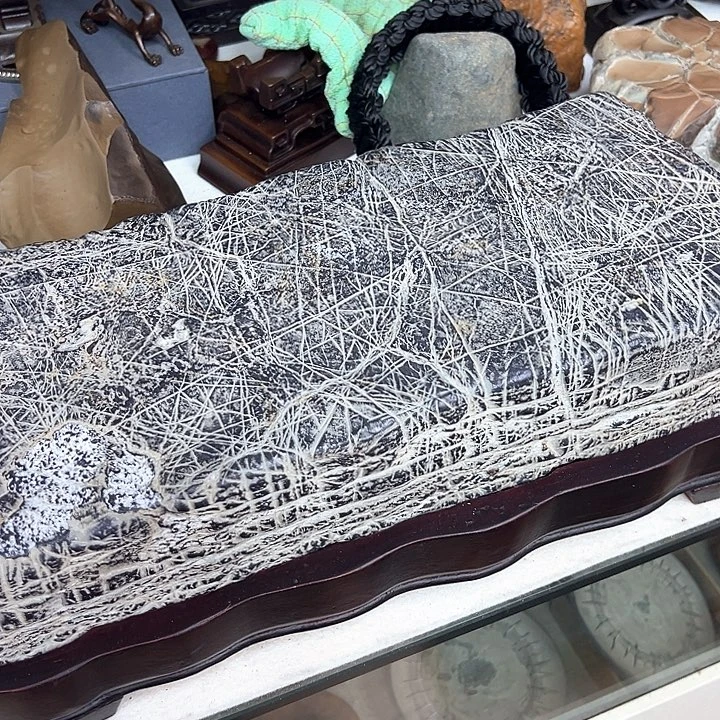 大***成石材精品奇石摆件放漏推荐