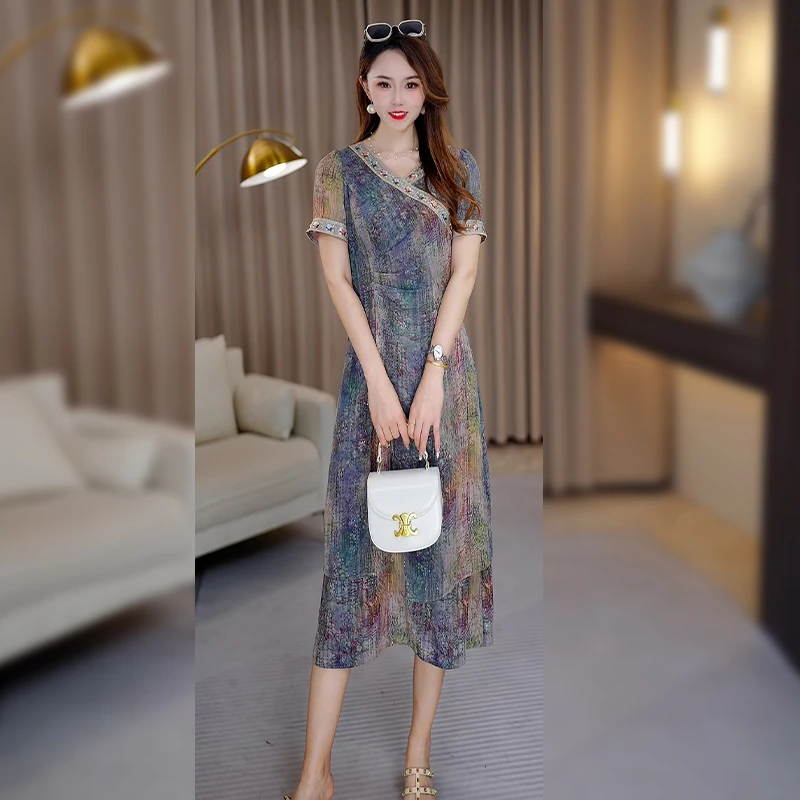 2025新款优雅气质时尚大气端庄休闲收腰连衣裙26470