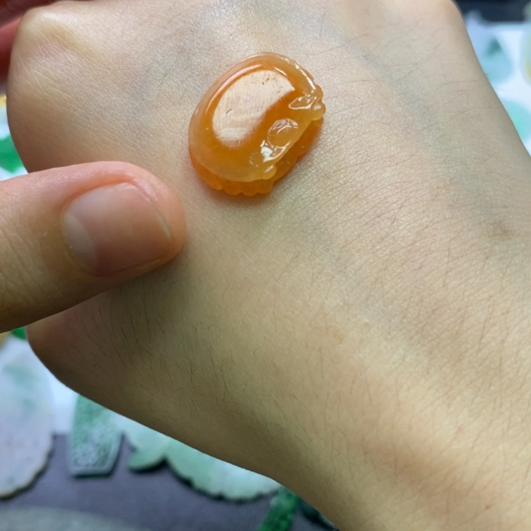 定制翡翠未镶嵌螃蟹吊坠