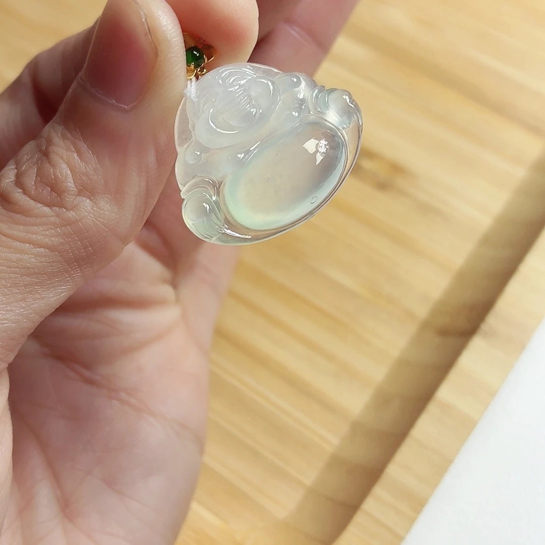 翡翠18K金镶嵌颈饰佛公