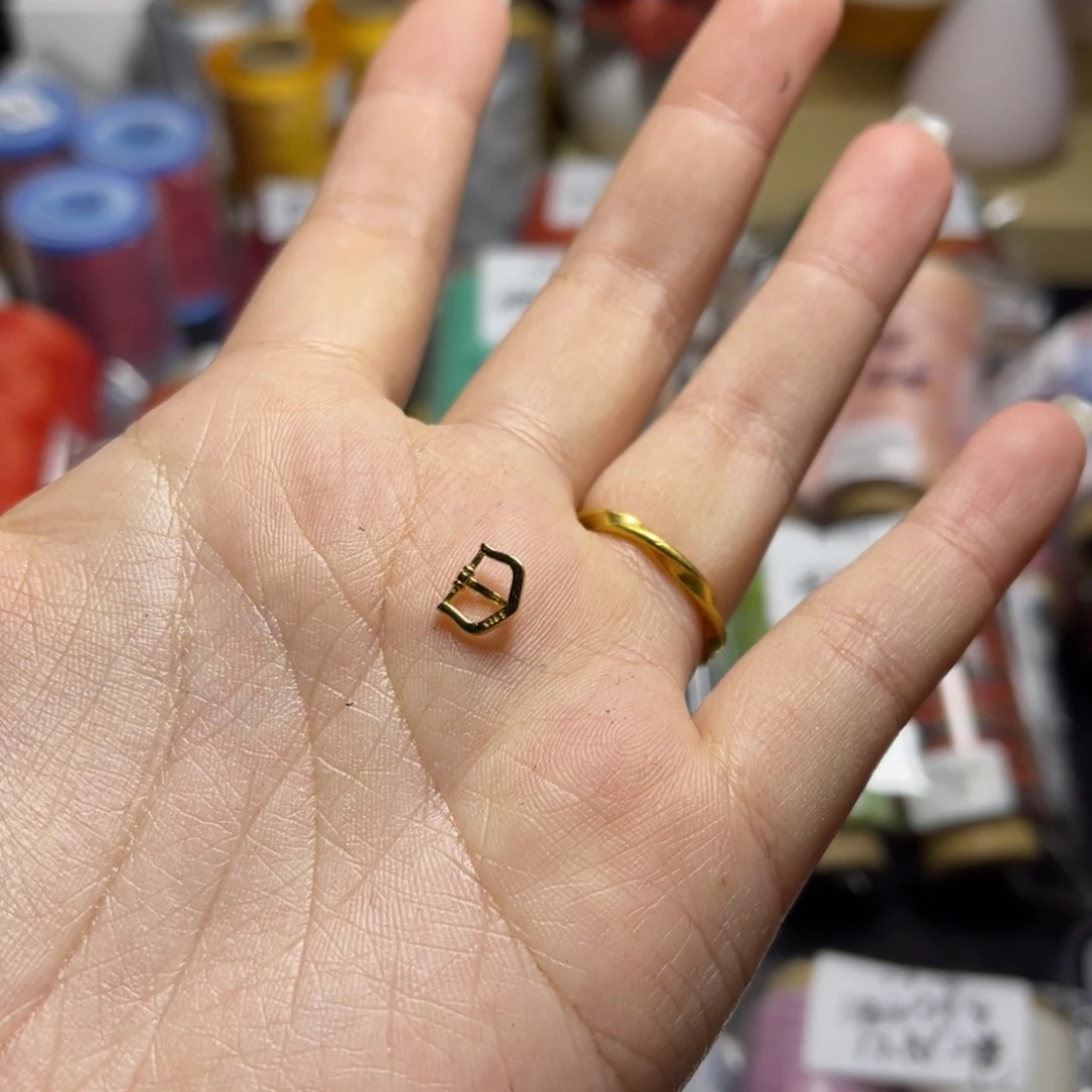 腈纶925银表带扣 金色一个