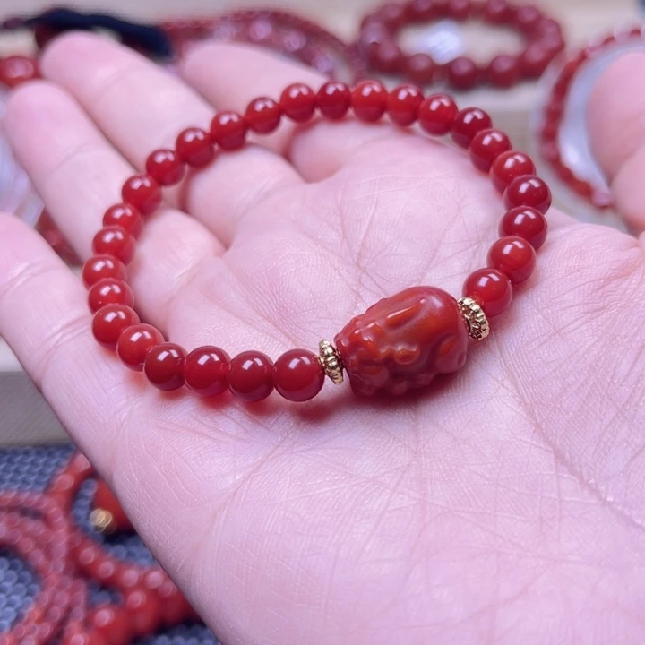 南红玛瑙未镶嵌手链