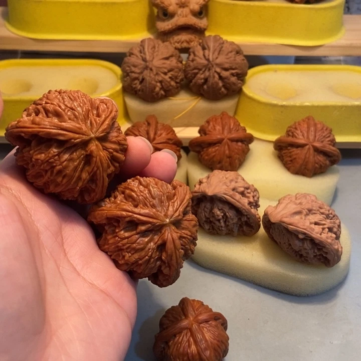 吊坠文玩核桃大****间