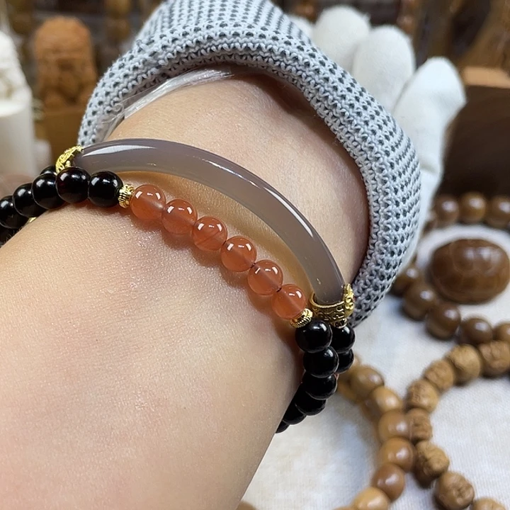 手串/手链檀香紫檀（小叶紫檀）小叶紫檀0.6双圈配南红等