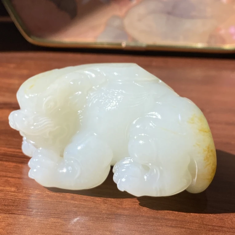 和田玉招财貔貅把件