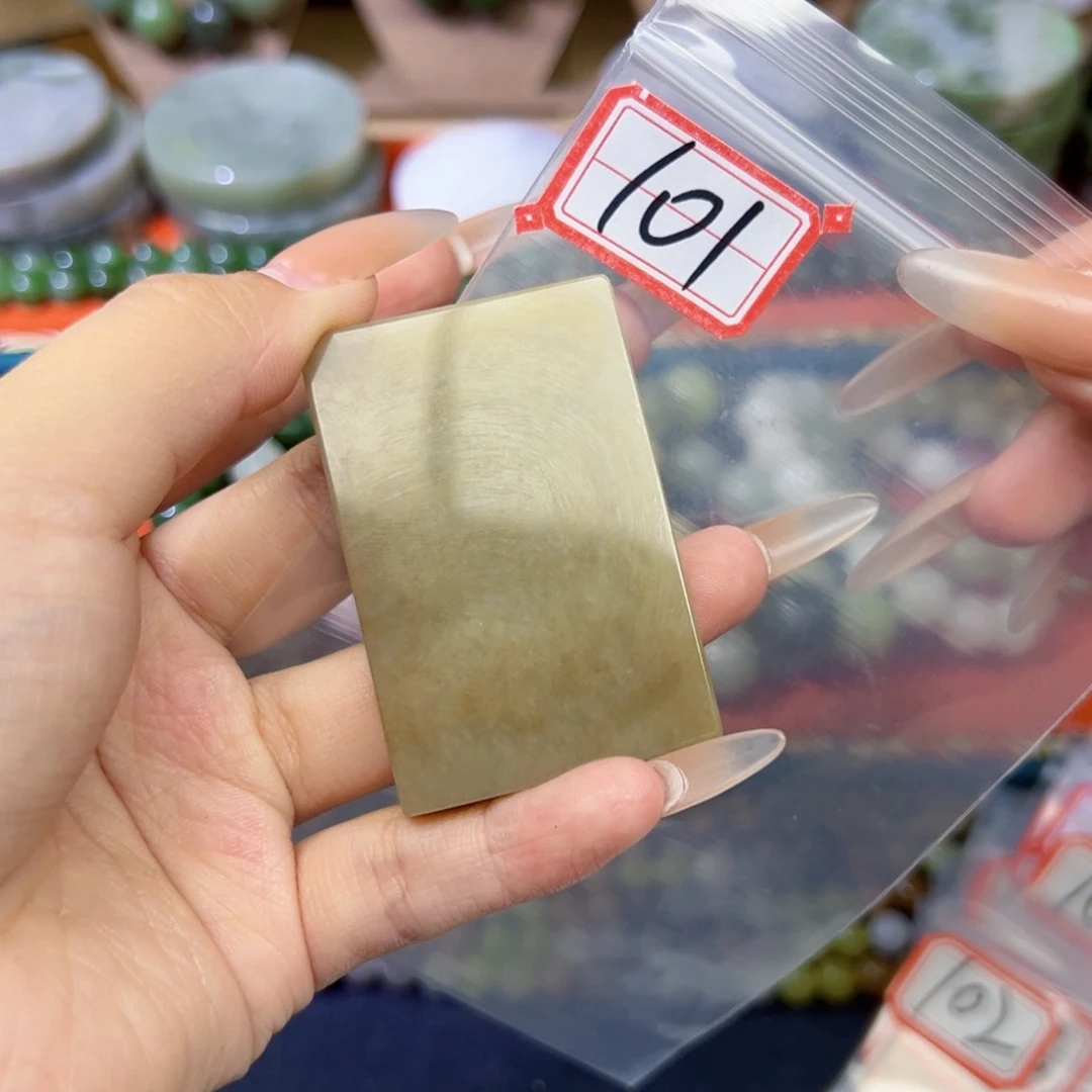 和田玉未镶嵌珠宝半成品