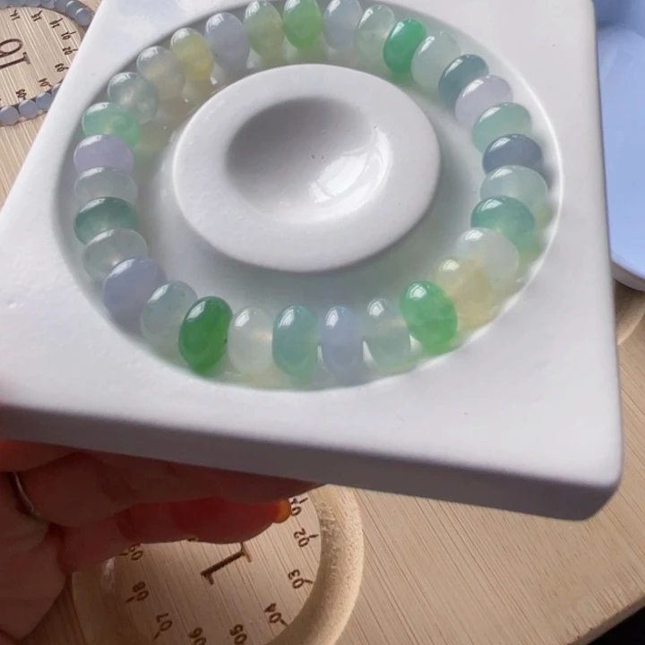 定制翡翠未镶嵌浅*．翡翠