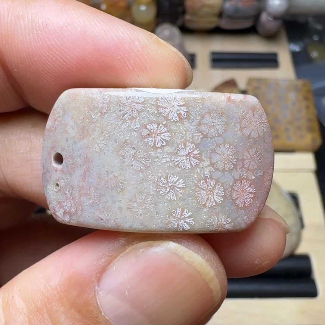 硅化玉未镶嵌纯天然色有机玉石保真色